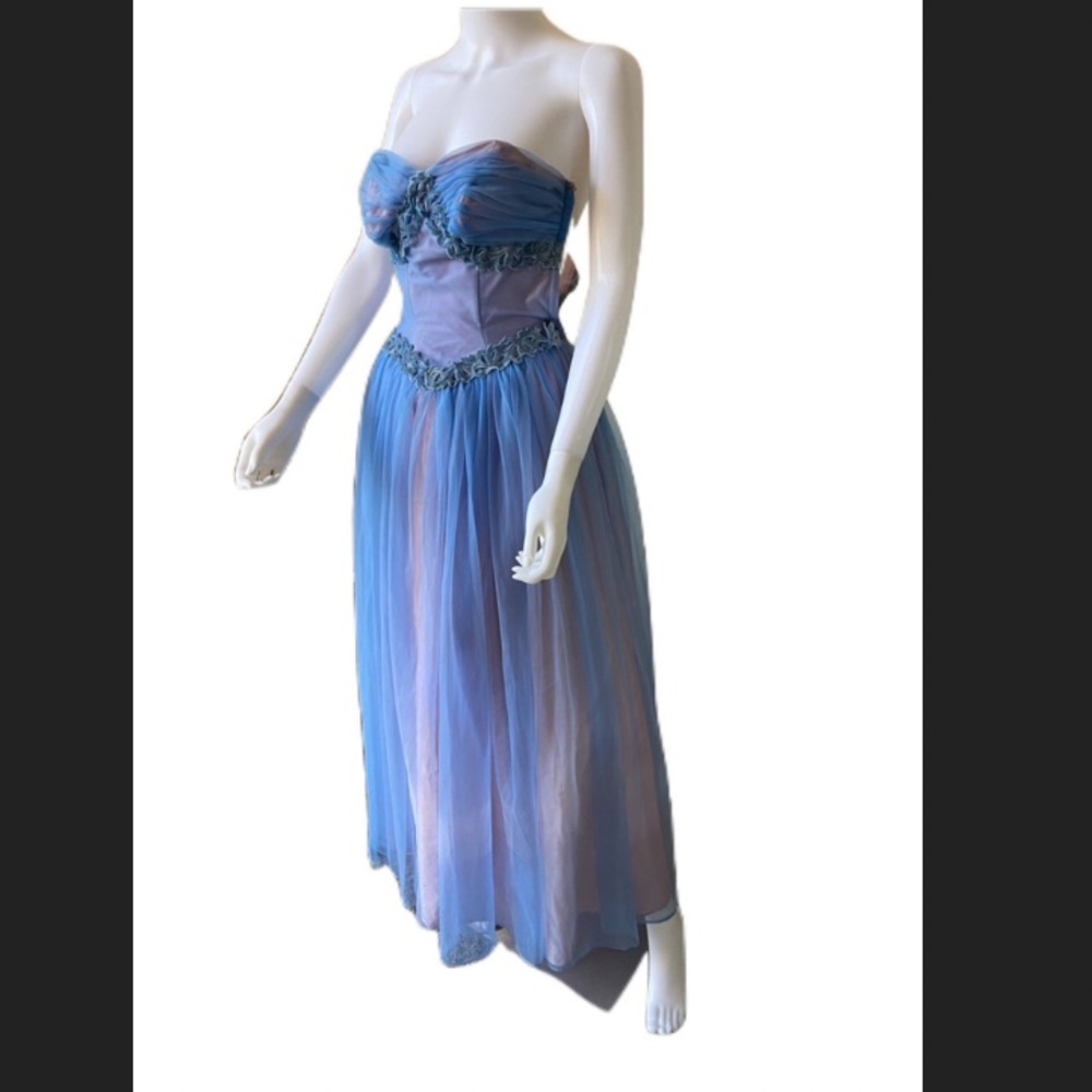 1950s Vintage Strapless Gown